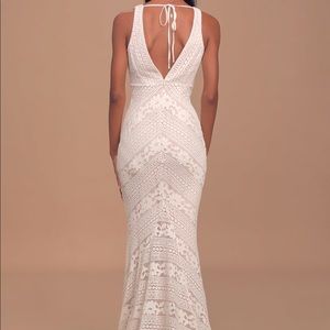 Lulu’s Alianna White Lace Mermaid Maxi Dress